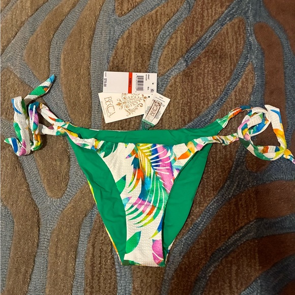 NEW with Tags; BECCA ISLA VERDE REVERSIBLE TIE SIDE BIKINI BOTTOM SIZE XS - Picture 1 of 10